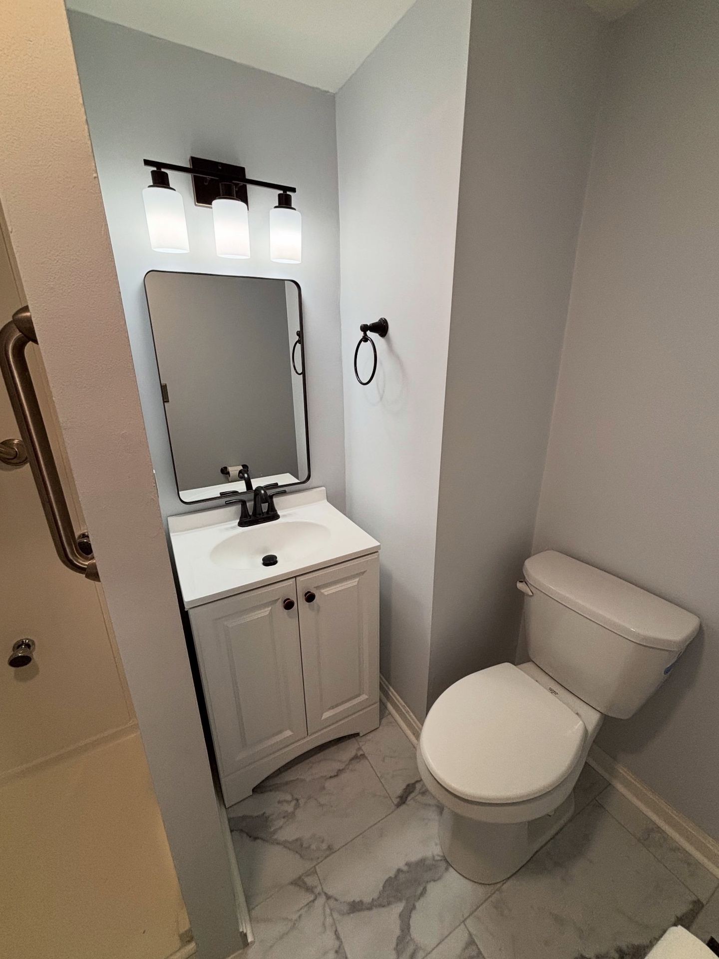 Bathroom Refresh — Vanity